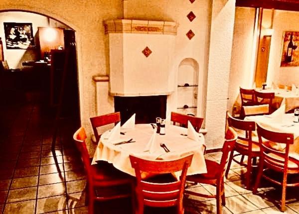 Hotel Pfaelzer Hof Enkenbach-Alsenborn エクステリア 写真